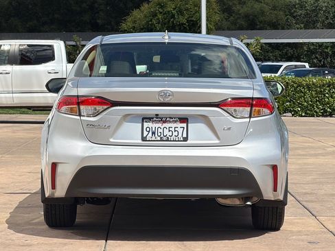 Used 2026 Toyota Corolla LE FWD image 5