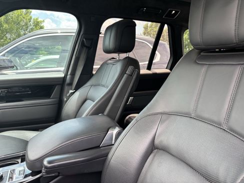 Used 2020 Land Rover Range Rover HSE AWD/4WD image 16