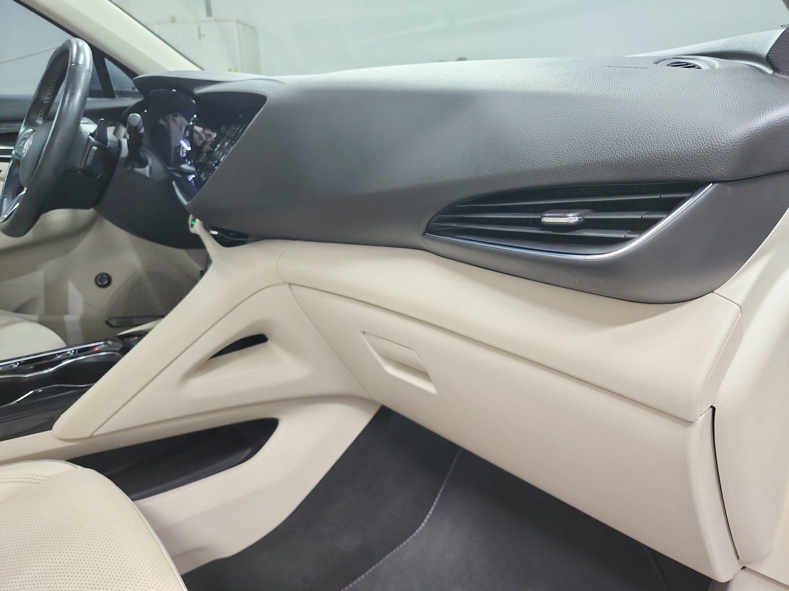 Used 2023 Buick Envision Essence w/ Technology Package I FWD image 43