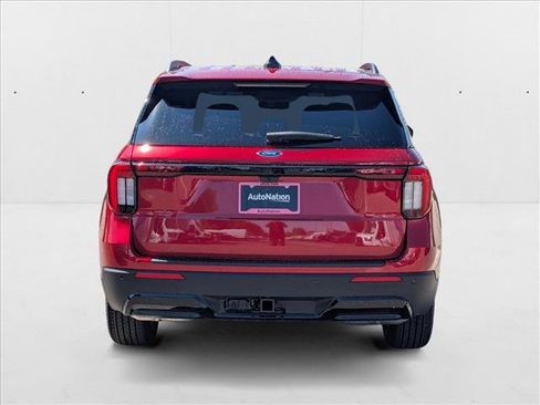 New 2025 Ford Explorer ST-Line w/ Premium Package image 8