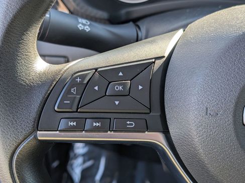 Used 2024 Nissan Sentra SV image 17