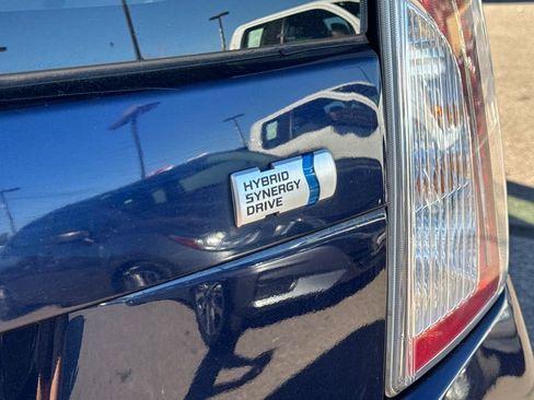 Used 2014 Toyota Prius Four image 13