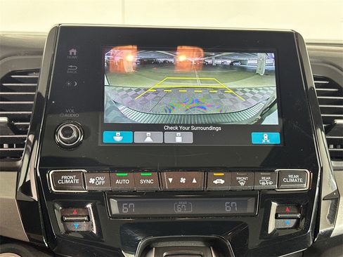 Used 2023 Honda Odyssey Sport image 29