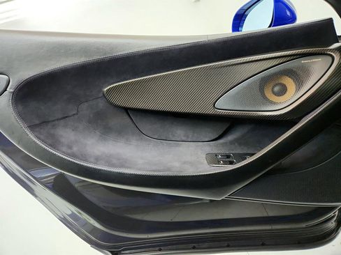 Used 2016 McLaren 570S S image 21