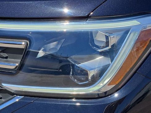 Used 2024 Volkswagen Atlas SE w/ Panoramic Sunroof Package image 7