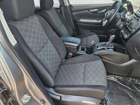 Used 2019 Nissan Rogue Sport SV w/ All-Weather Package AWD/4WD image 20