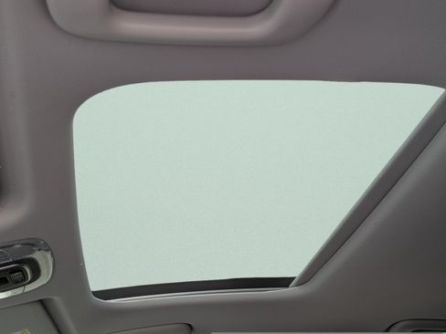 New 2026 Hyundai Kona Limited FWD image 21