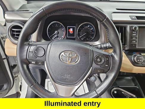 Used 2018 Toyota RAV4 Limited image 14
