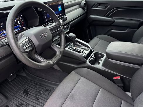 Certified 2024 Chevrolet Colorado Trail Boss w/ Technology Package image 10