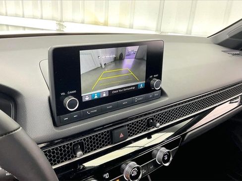 Certified 2025 Honda Civic Sport image 27