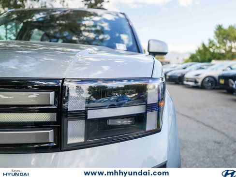 New 2026 Hyundai Santa Fe SE FWD image 10