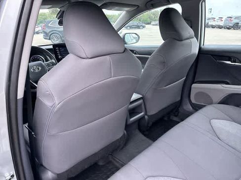Used 2022 Toyota Camry LE FWD image 19