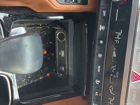 Used 2025 Kia Telluride EX X-Line image 25