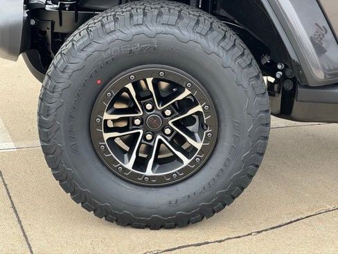 New 2026 Jeep Wrangler Unlimited Rubicon AWD/4WD image 48
