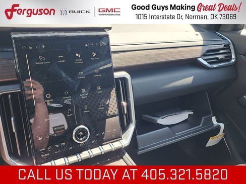 New 2026 GMC Acadia Denali w/ Super Cruise Package FWD image 38