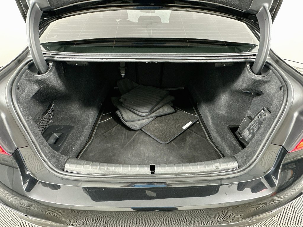 Used 2018 BMW M550i xDrive AWD/4WD image 27