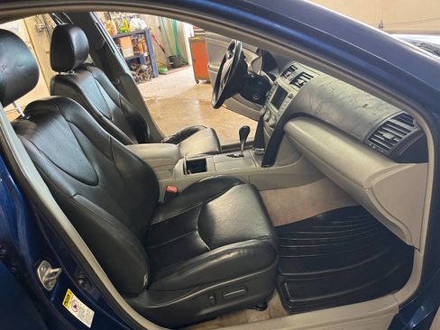 Used 2009 Toyota Camry SE image 5