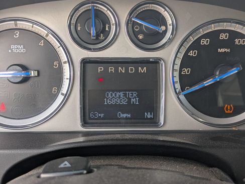 Used 2013 Cadillac Escalade Luxury AWD/4WD image 20