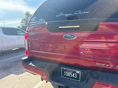 Used 2021 Ford F250 Lariat w/ Lariat Ultimate Package AWD/4WD image 23