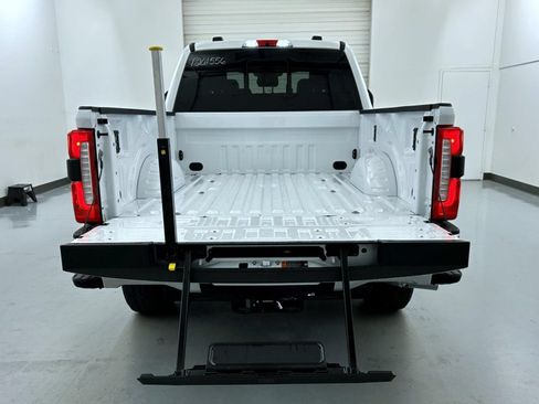 New 2026 Ford F250 Lariat w/ Chrome Package AWD/4WD image 22