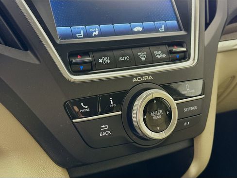 Used 2020 Acura MDX SH-AWD image 13