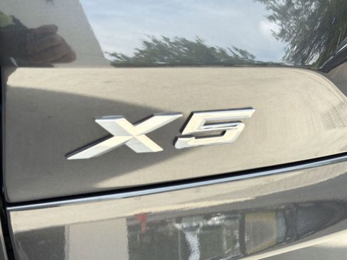 Used 2022 BMW X5 sDrive40i RWD image 33