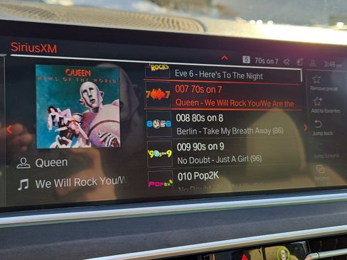 Used 2022 BMW X5 xDrive40i w/ Premium Package image 18