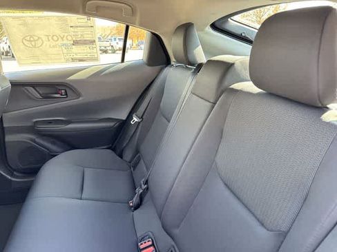 New 2026 Toyota Prius LE image 15