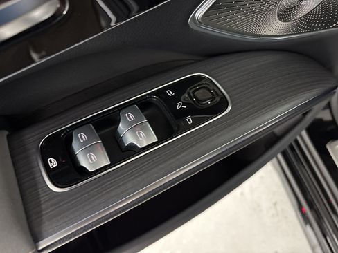 Certified 2023 Mercedes-Benz EQS 580 4MATIC SUV image 14