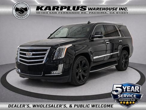 Used 2016 Cadillac Escalade ESV Luxury image 1