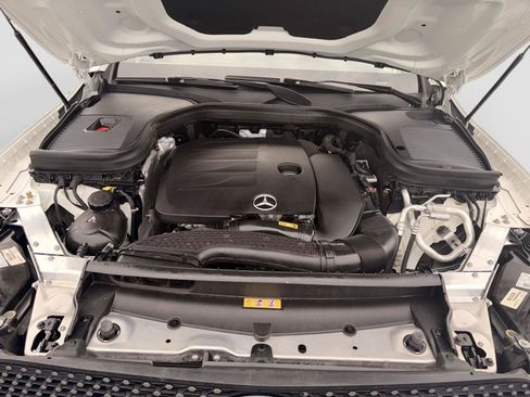 Used 2022 Mercedes-Benz GLC 300 image 19