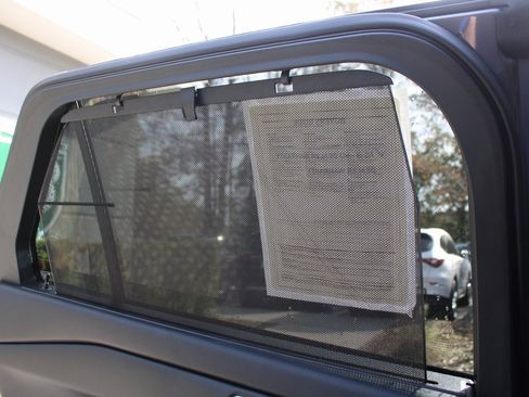 Used 2022 Ford Explorer Limited image 25