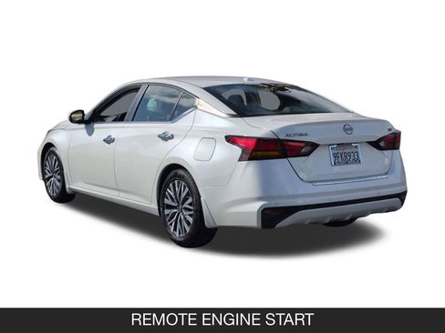 Certified 2023 Nissan Altima 2.5 SV FWD image 7