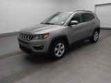 Used 2020 Jeep Compass Latitude image 2