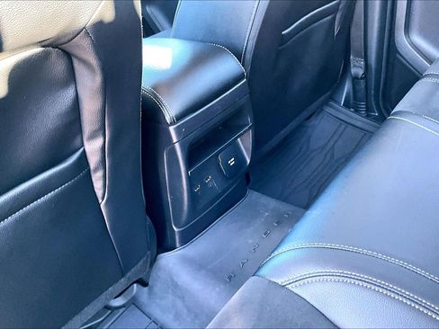 Used 2023 Ford Ranger Lariat w/ Tremor Off-Road Package image 11