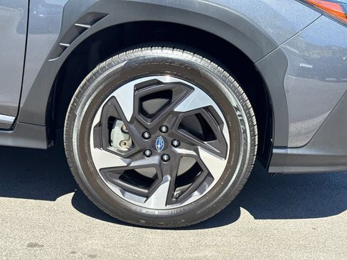 Certified 2025 Subaru Crosstrek 2.5i Limited w/ Crosstrek Mirror Package AWD/4WD image 4