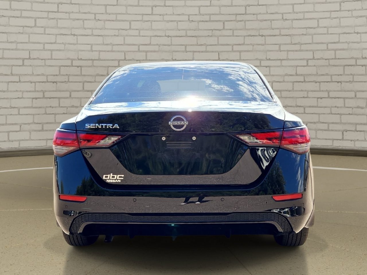 Used 2025 Nissan Sentra S FWD image 6
