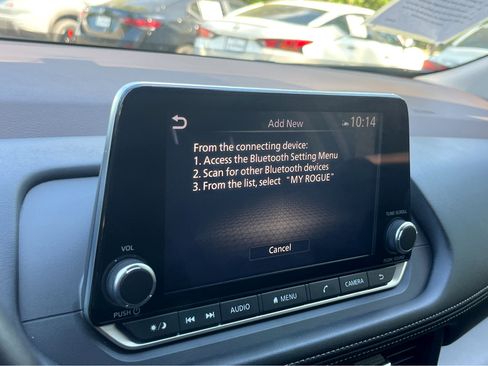 Used 2023 Nissan Rogue SV image 8