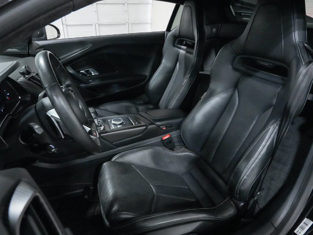 Used 2017 Audi R8 V10 plus AWD/4WD image 9