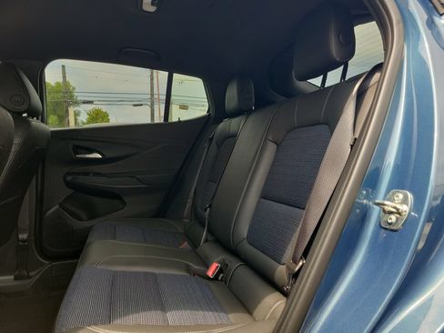Used 2025 Buick Envista Preferred FWD image 9
