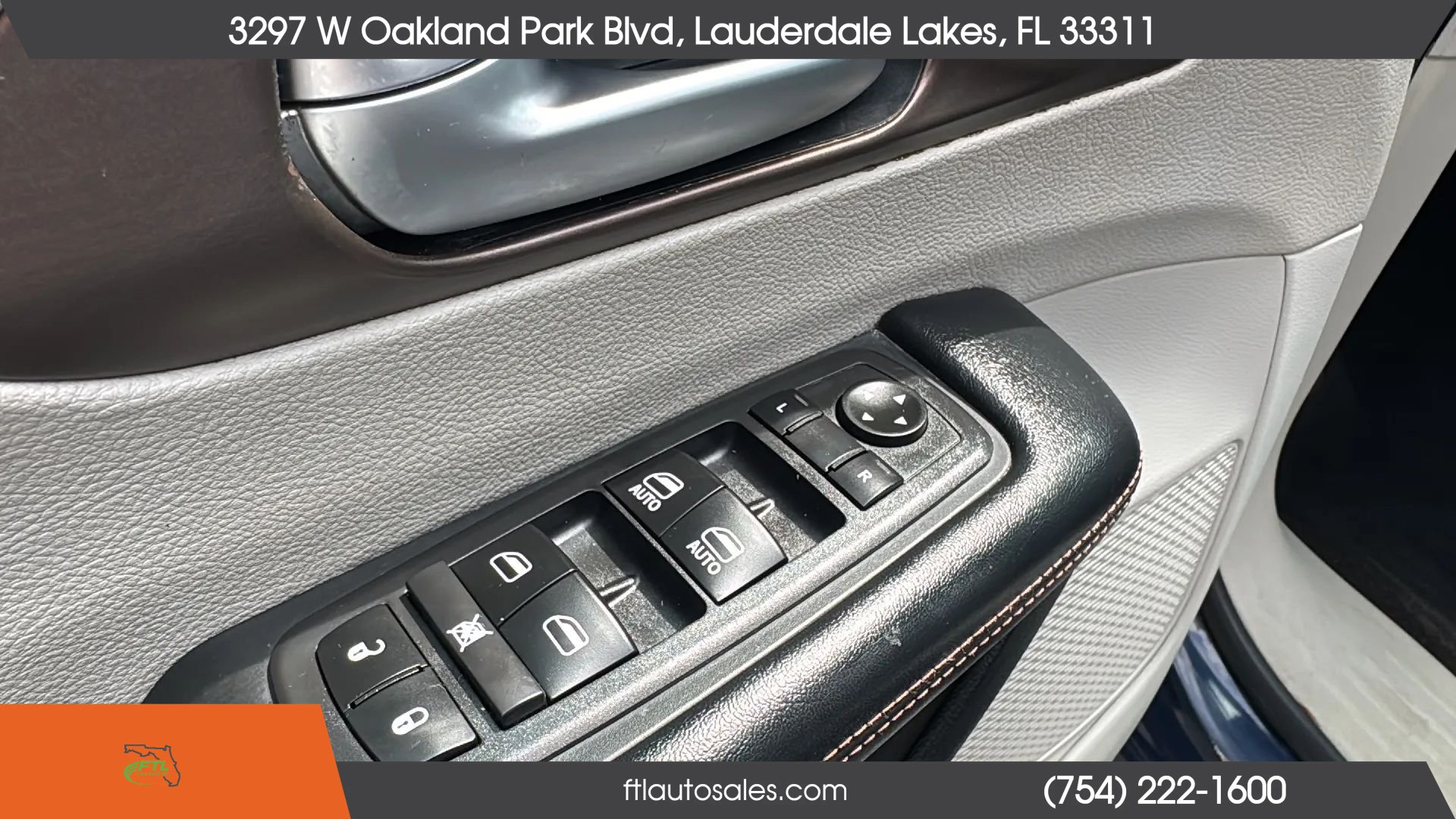 Used 2018 Chrysler Pacifica LX FWD image 14