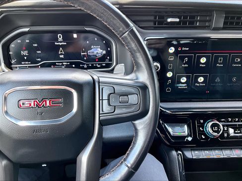 Used 2022 GMC Sierra 1500 AT4 w/ AT4 Premium Package AWD/4WD image 21