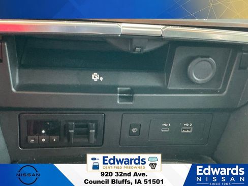 Used 2023 Nissan Armada SL AWD/4WD image 35