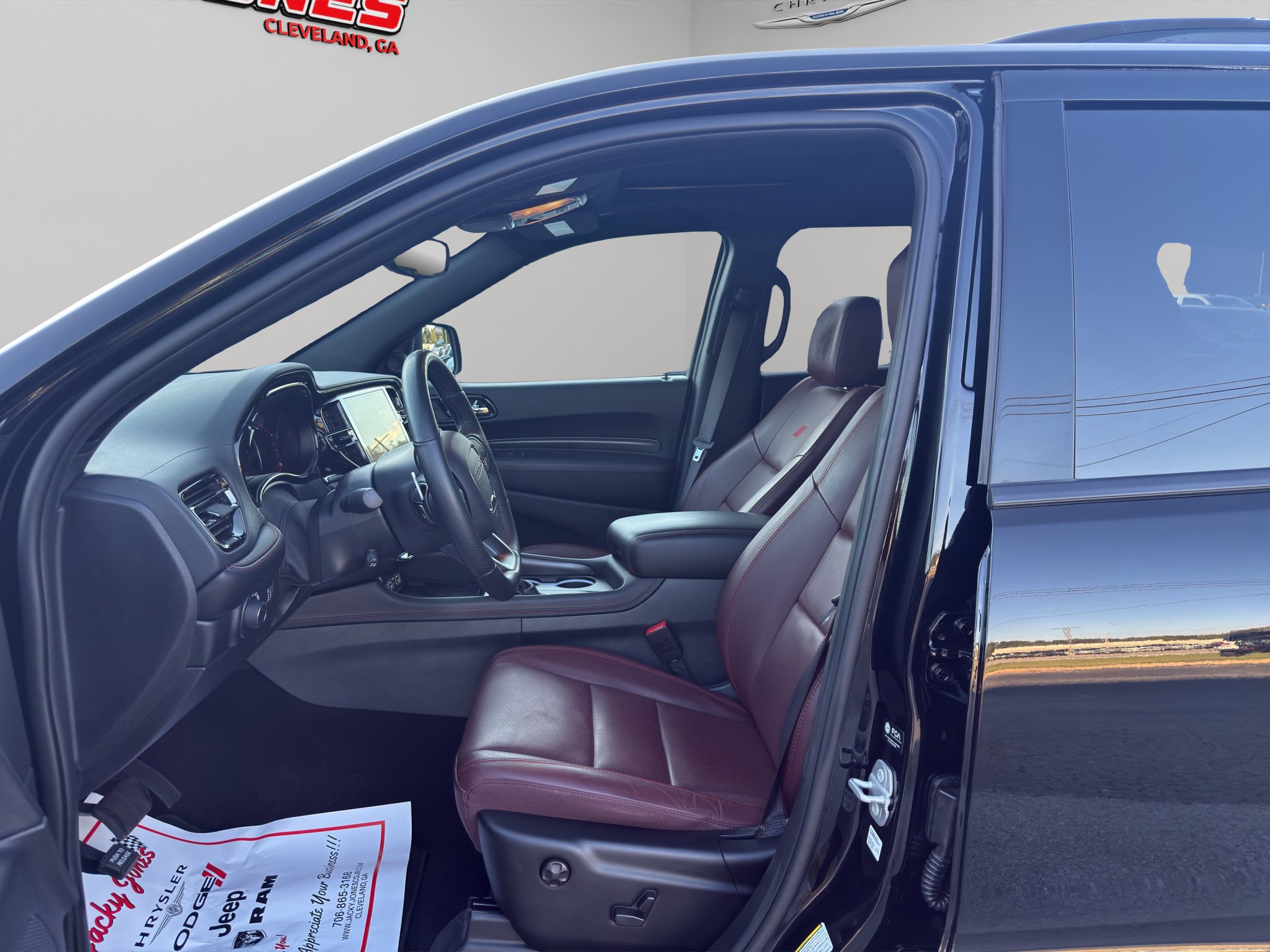 Used 2025 Dodge Durango R/T AWD/4WD image 4