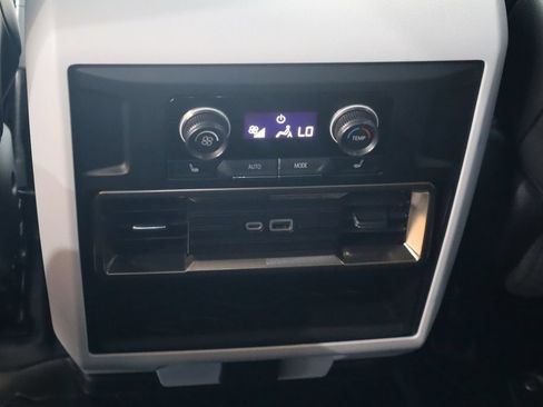 Used 2025 GMC Hummer EV 3X AWD/4WD image 36