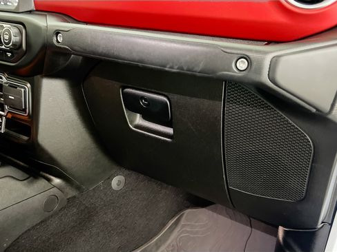 Used 2023 Jeep Gladiator Rubicon image 35