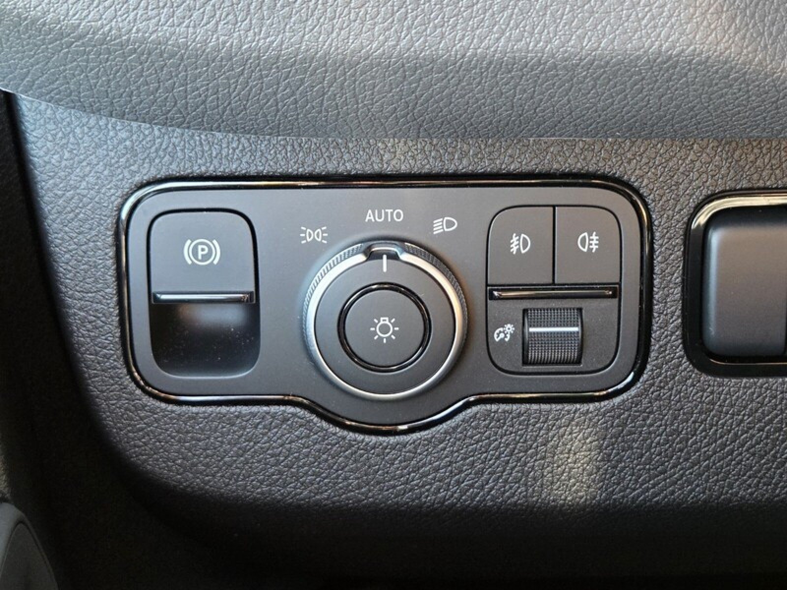 New 2026 Mercedes-Benz Sprinter 2500 image 36