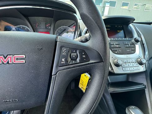 Used 2017 GMC Terrain SLE AWD/4WD image 29