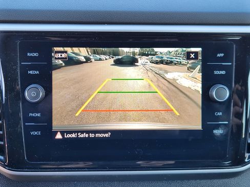 Used 2023 Volkswagen Atlas Cross Sport SE image 13