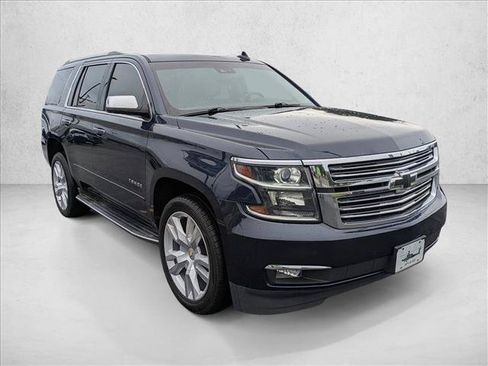 Used 2018 Chevrolet Tahoe Premier AWD/4WD image 3